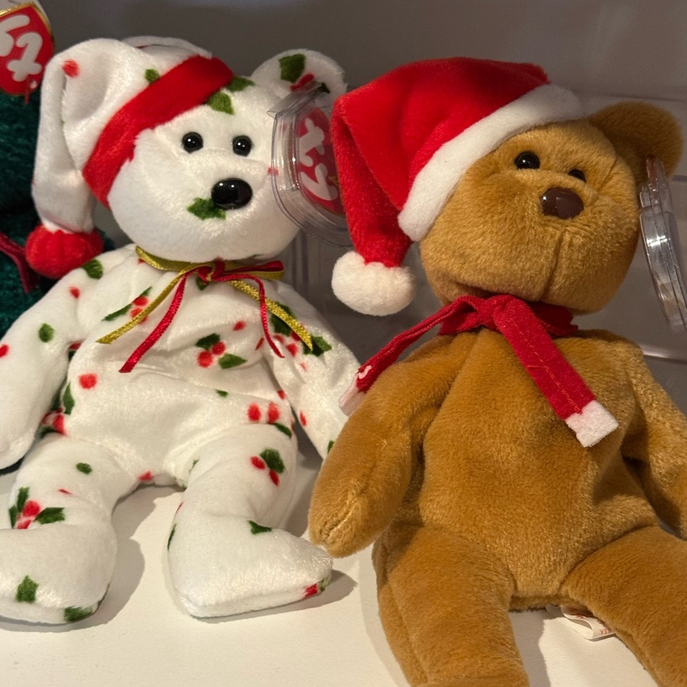 Ty Holiday Beanie Babies Set - Santa plus 1997-2001 Holiday Teddy’s - Picture 4 of 4